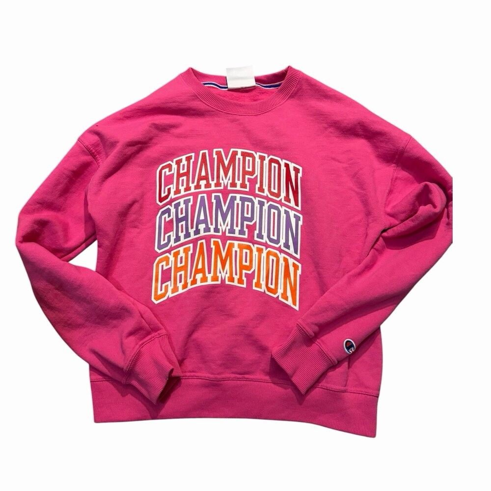 Champion Pink Crewneck Sweatshirt Women’s Small Spellout Logo Pullover Graphic